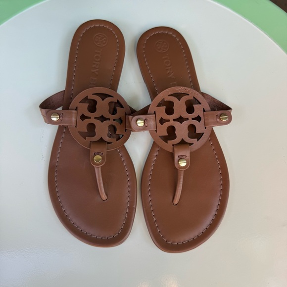 Tory Burch Shoes - New Tory Burch Brown Leather Miller Sandals Size 7.5 Flat Thong Shoes for Women